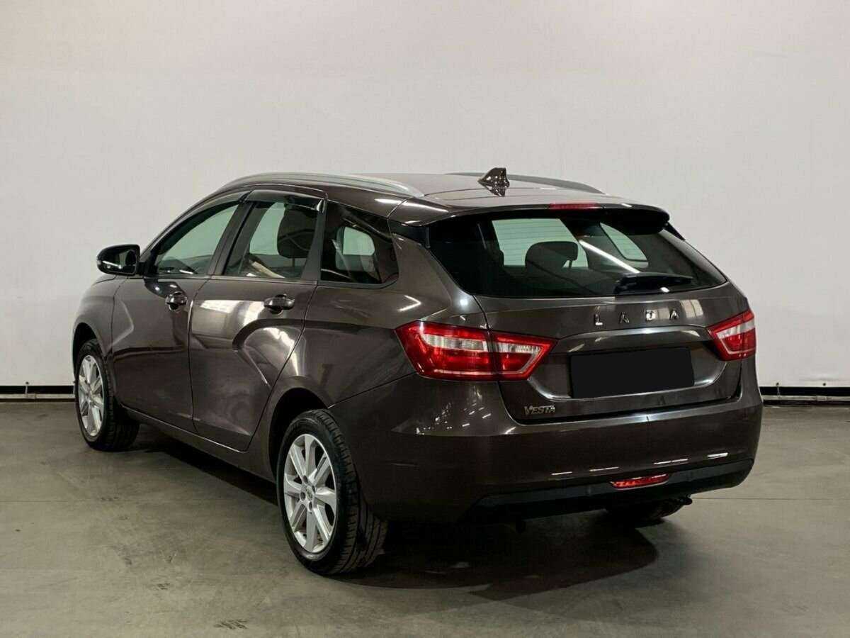 Lada (ВАЗ) Vesta с пробегом — 2019 год. Фото: #6