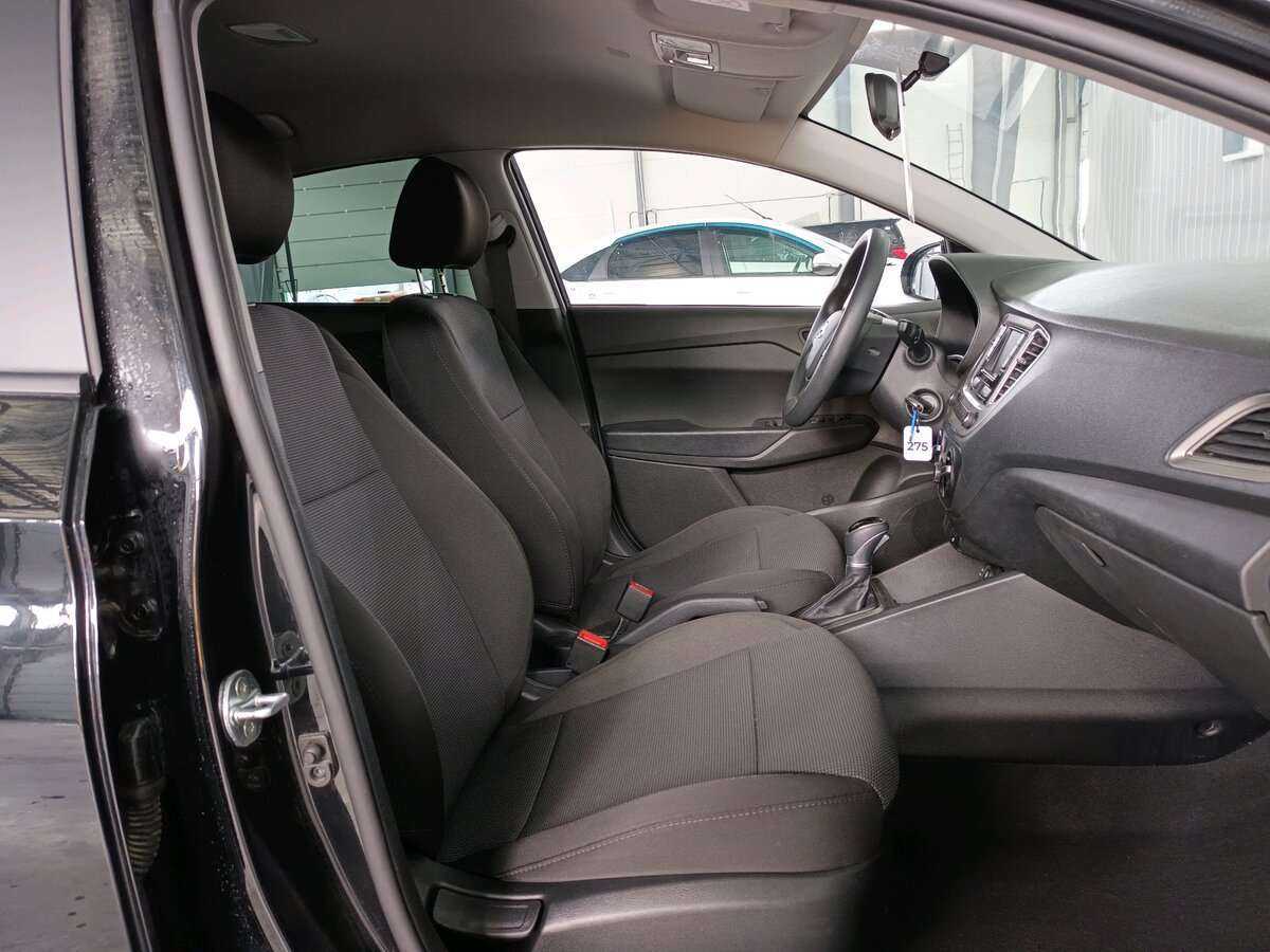 Hyundai Solaris с пробегом — 2020 год. Фото: #12