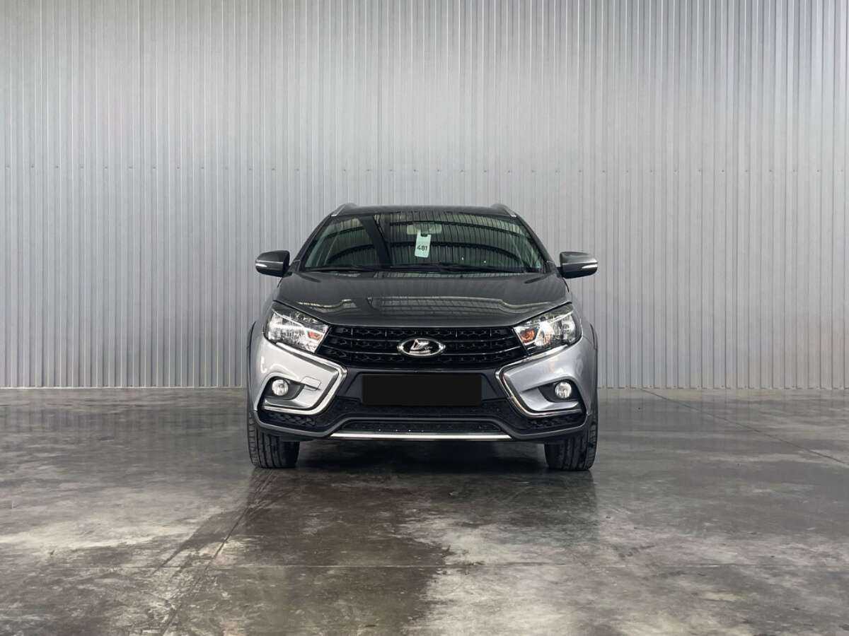 Lada (ВАЗ) Vesta с пробегом — 2018 год. Фото: #1