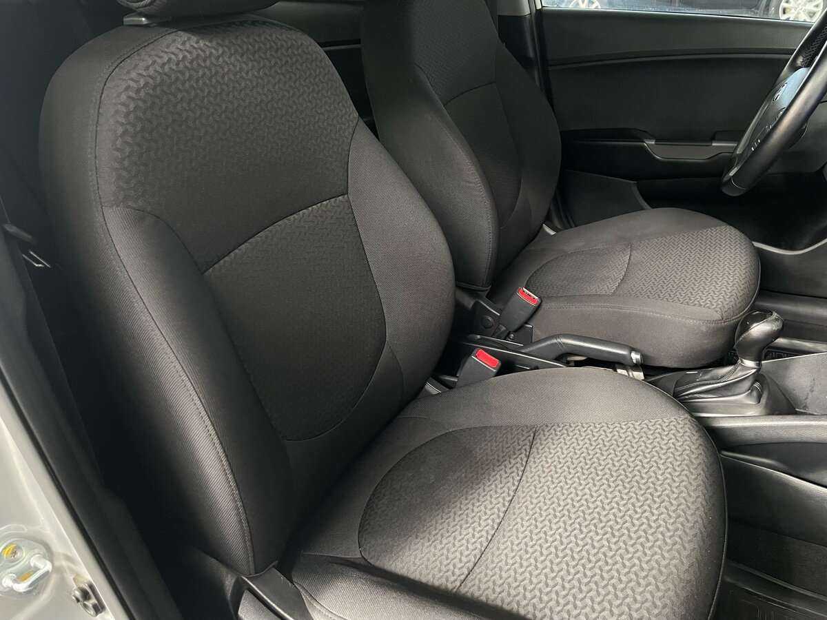 Kia Rio с пробегом — 2017 год. Фото: #14