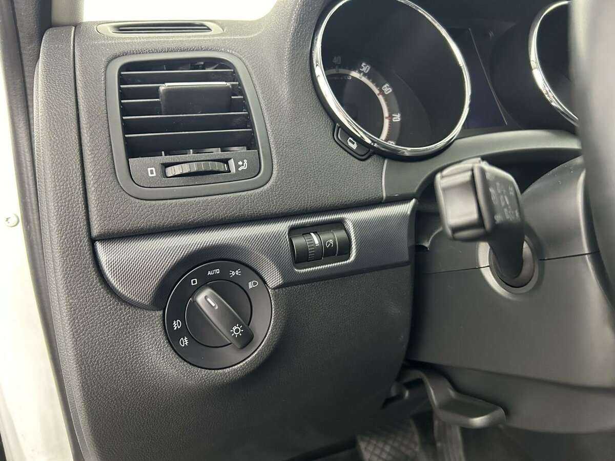 Skoda Yeti с пробегом — 2017 год. Фото: #8