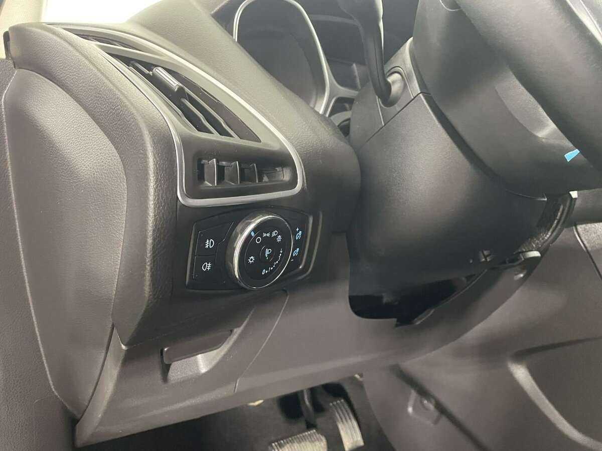 Ford Focus с пробегом — 2014 год. Фото: #8