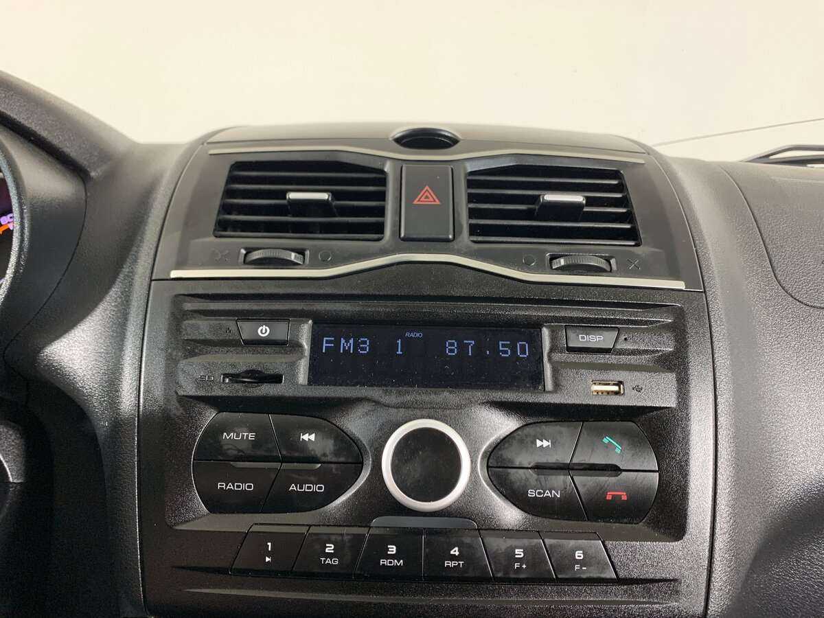 Lada (ВАЗ) Granta с пробегом — 2018 год. Фото: #12