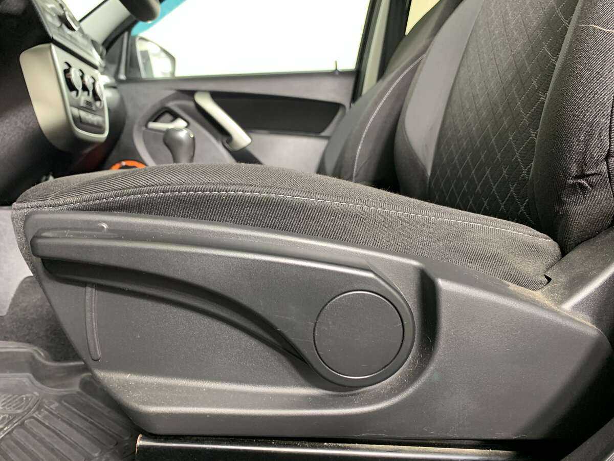 Lada (ВАЗ) Granta с пробегом — 2018 год. Фото: #13