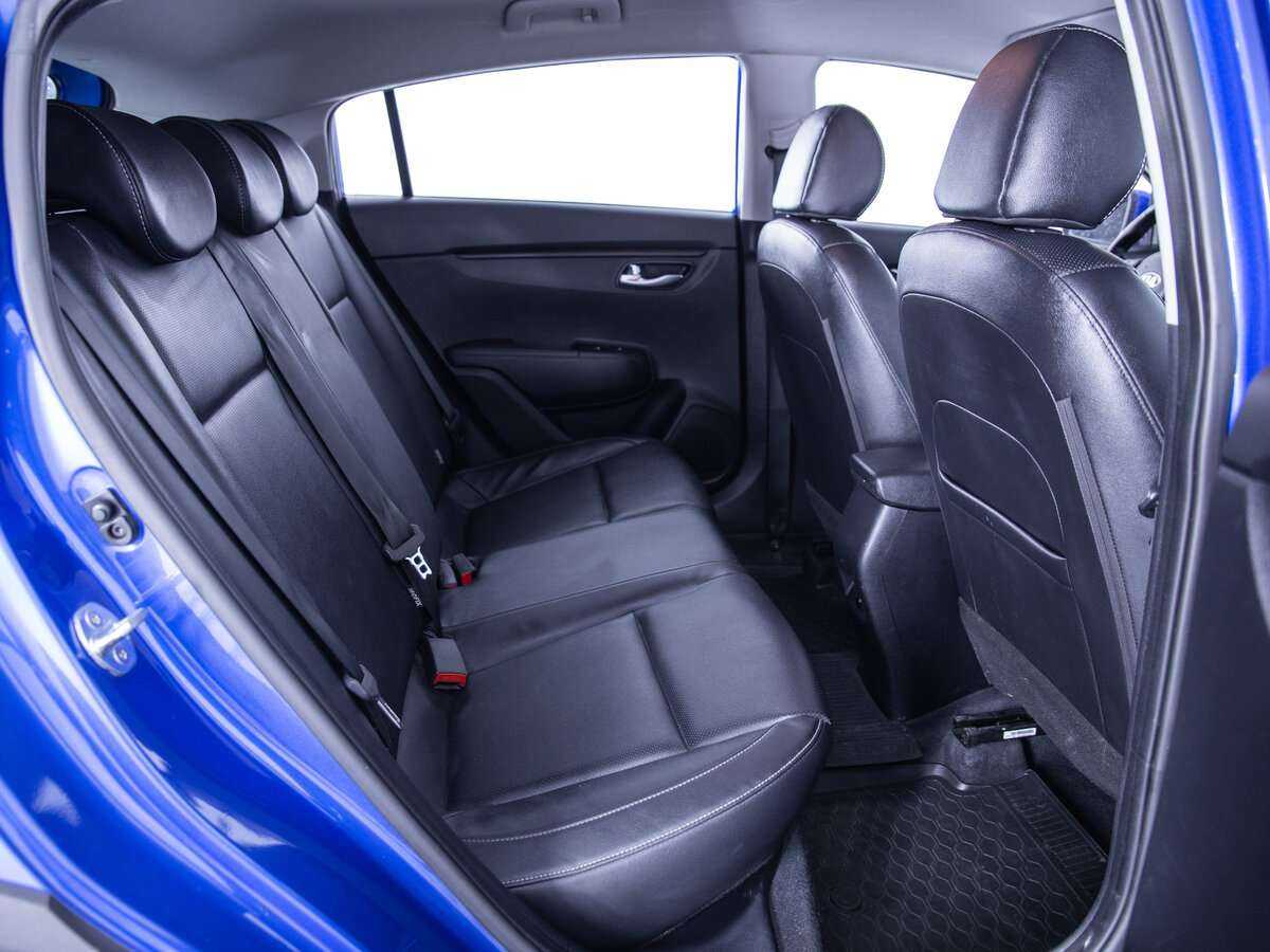 Kia Rio с пробегом — 2021 год. Фото: #8