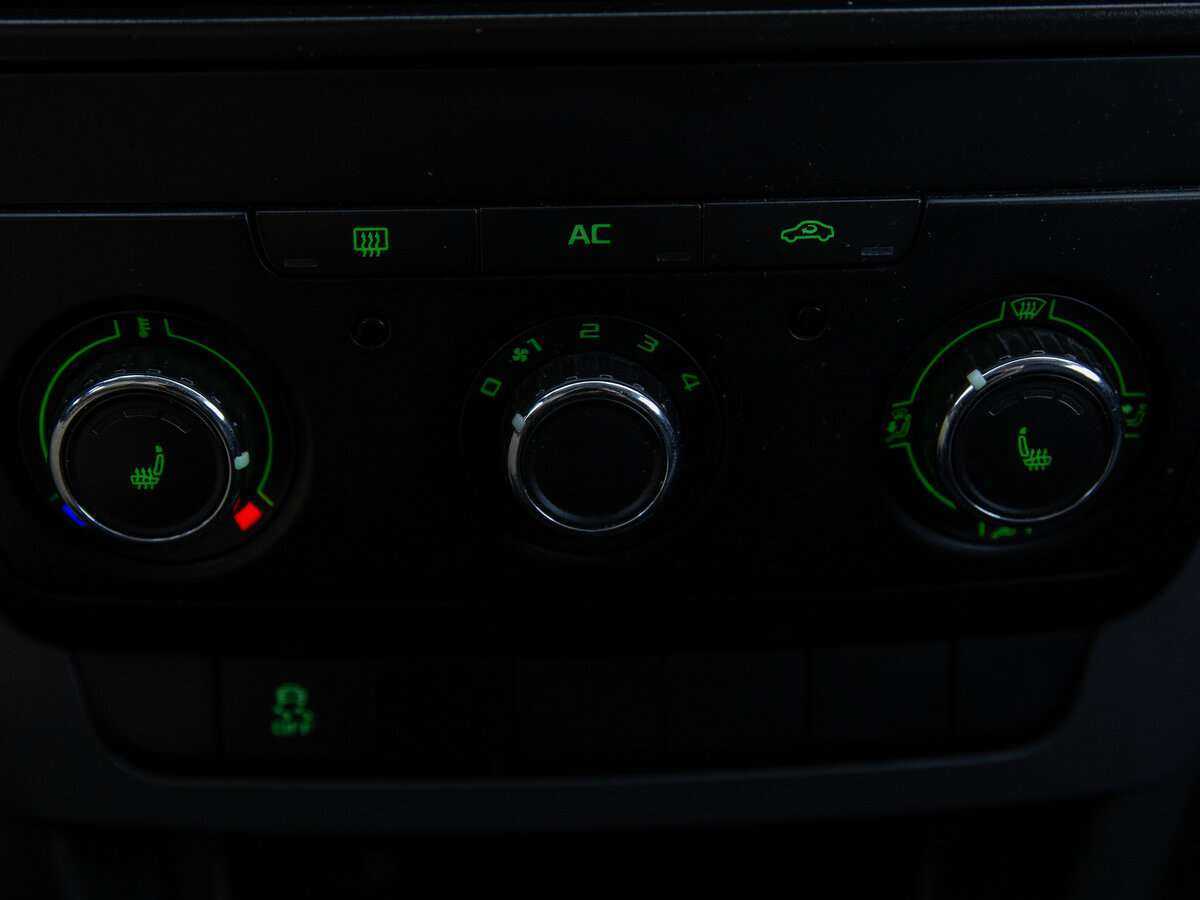 Skoda Yeti с пробегом — 2012 год. Фото: #14