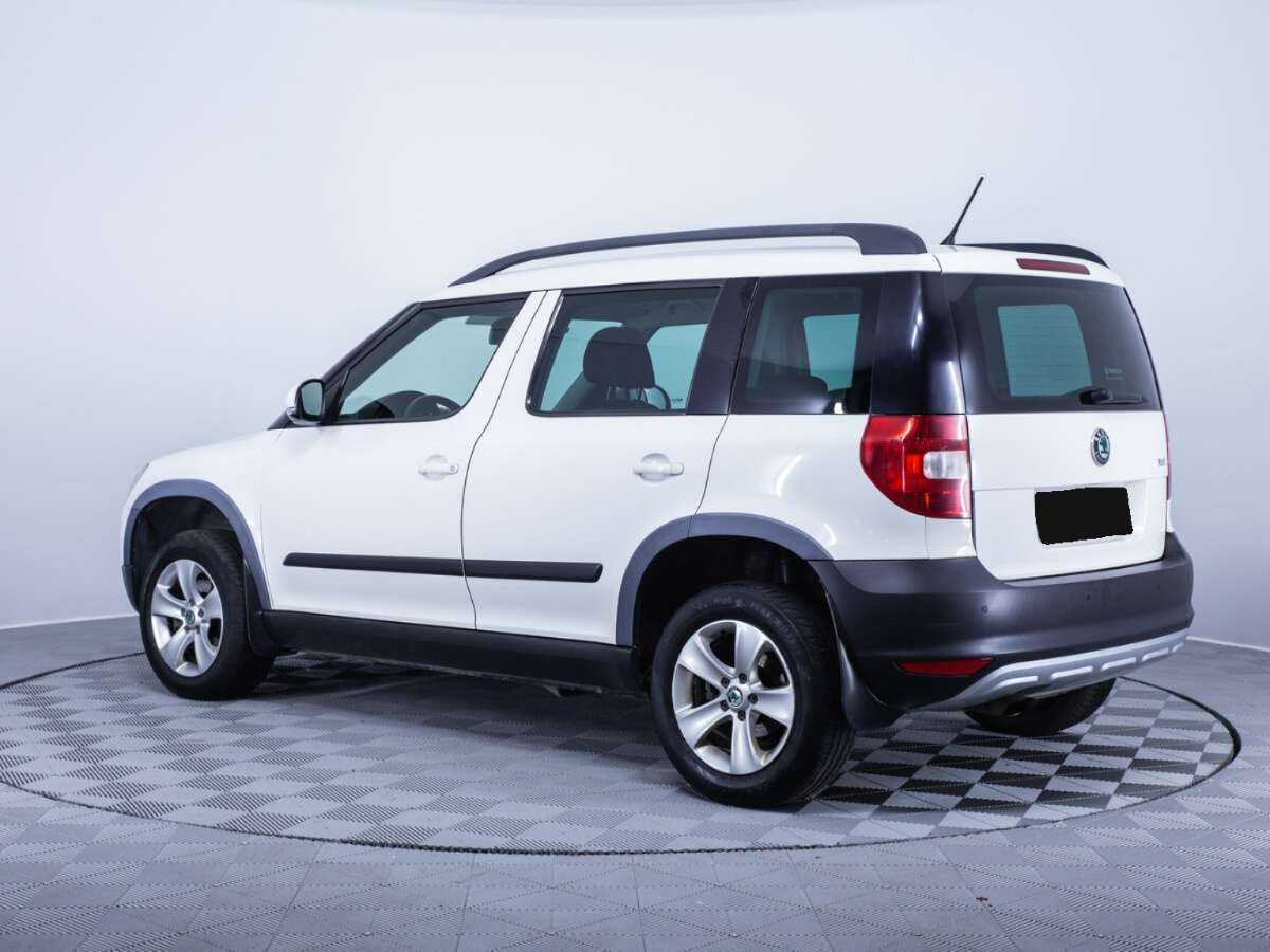 Skoda Yeti с пробегом — 2013 год. Фото: #7