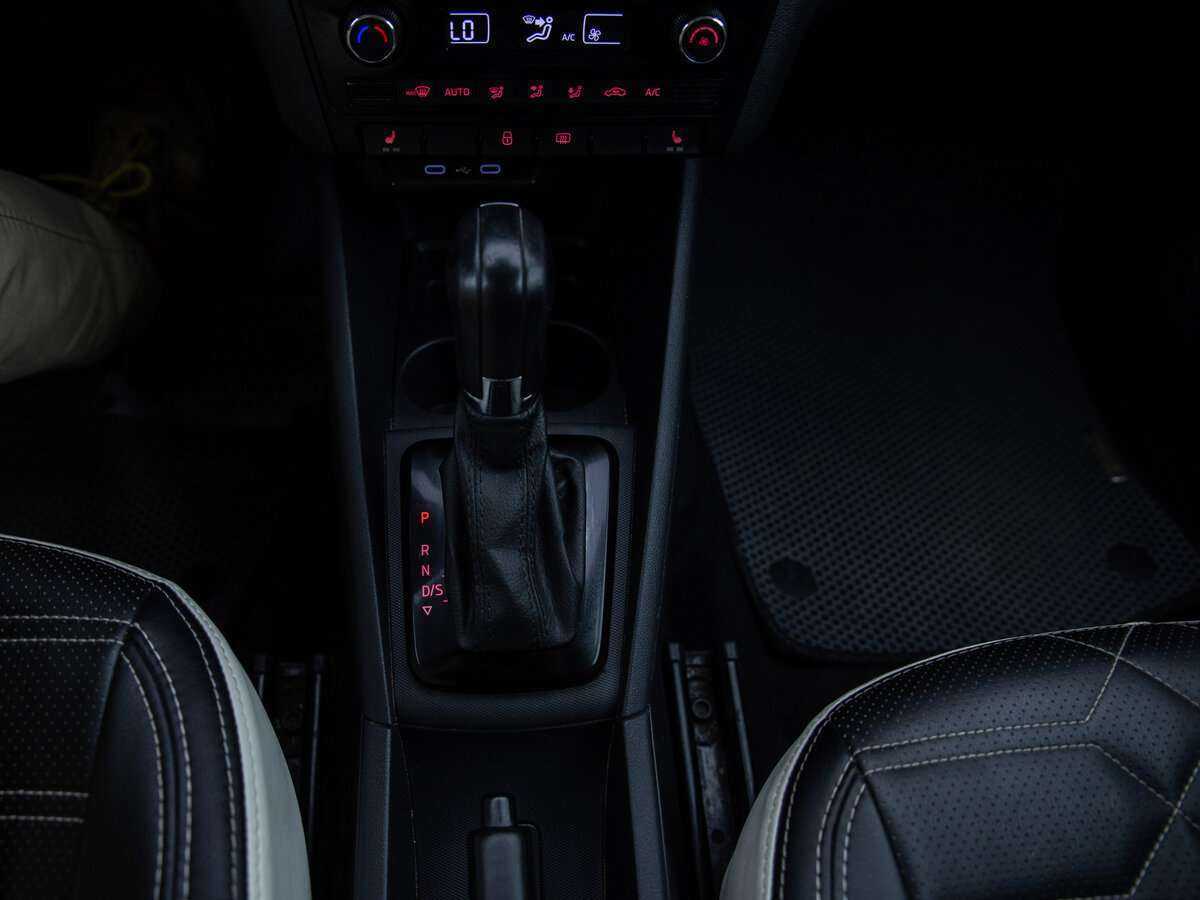 Volkswagen Polo с пробегом — 2020 год. Фото: #14