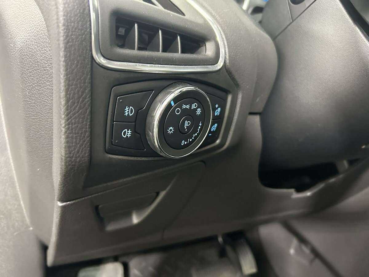 Ford Focus с пробегом — 2014 год. Фото: #8