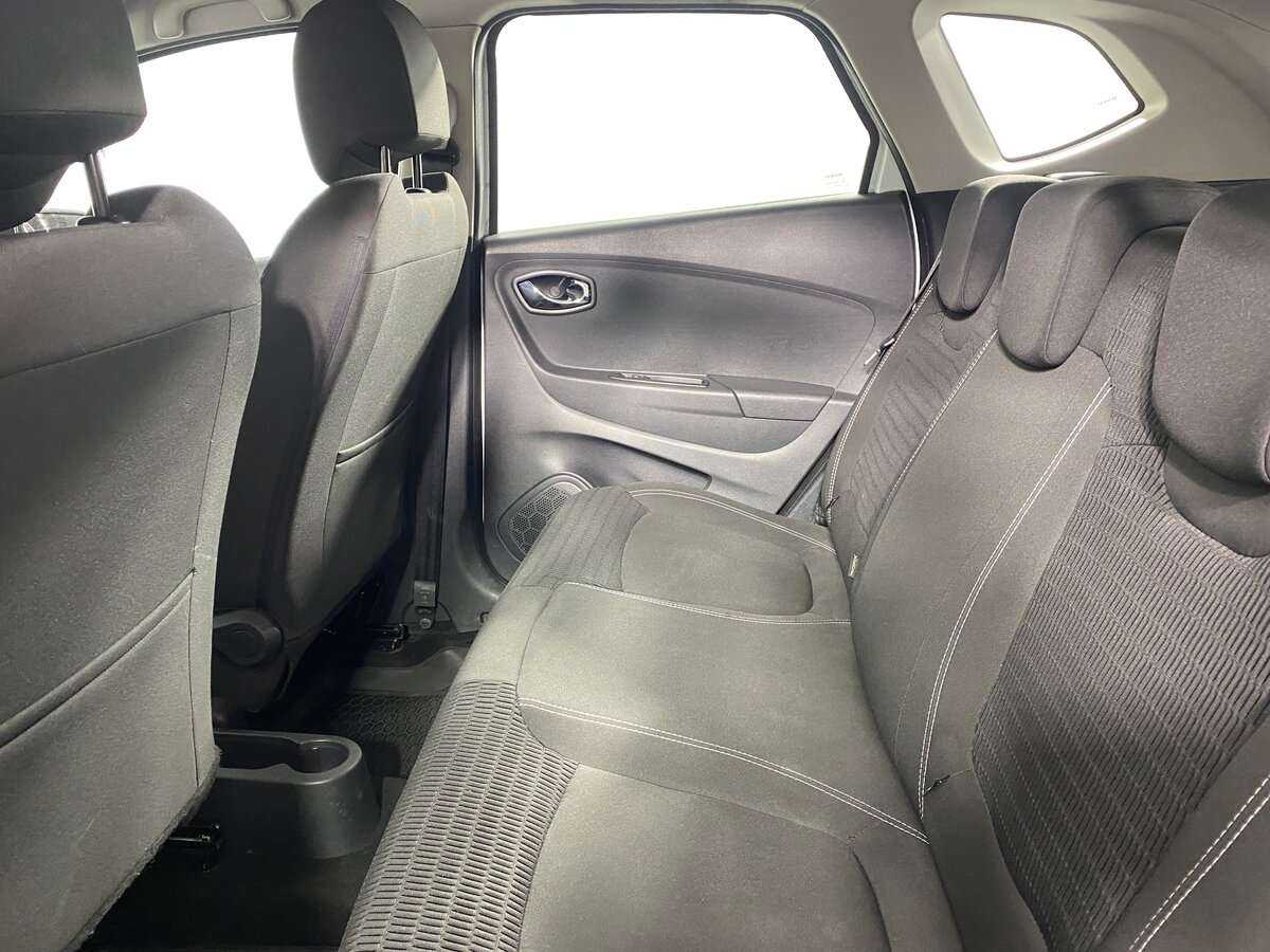 Renault Kaptur с пробегом — 2018 год. Фото: #8