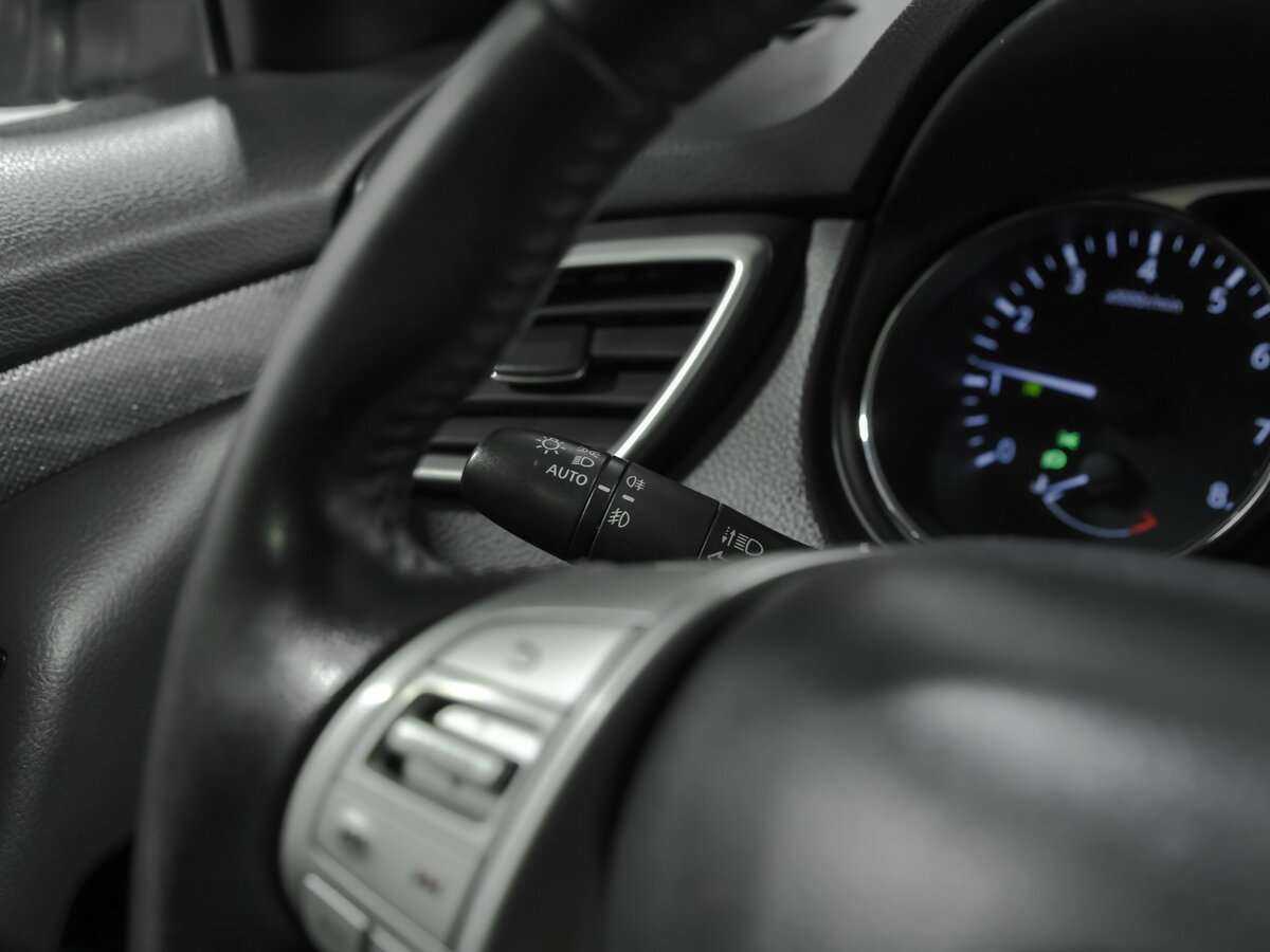 Nissan X-Trail с пробегом — 2015 год. Фото: #7