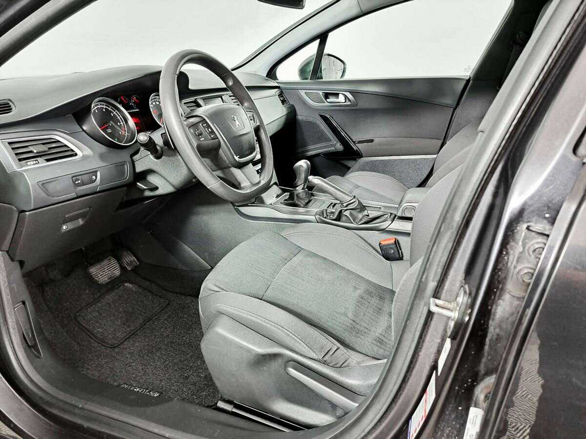 Peugeot 508 с пробегом — 2012 год. Фото: #12