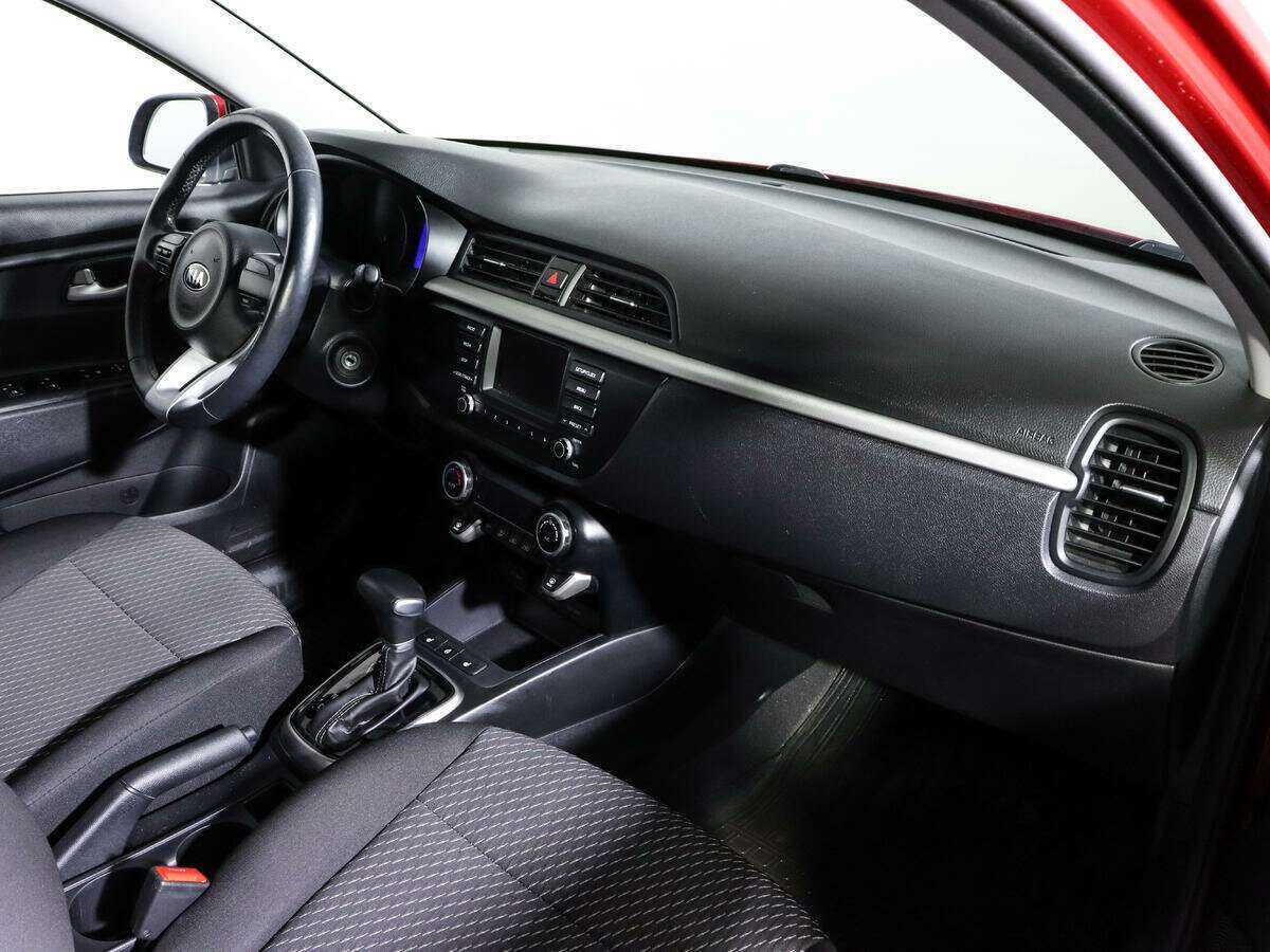 Kia Rio с пробегом — 2019 год. Фото: #8