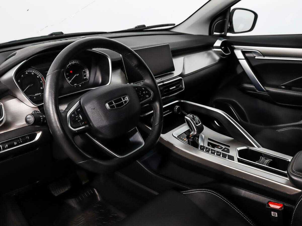 Geely Coolray с пробегом — 2021 год. Фото: #8