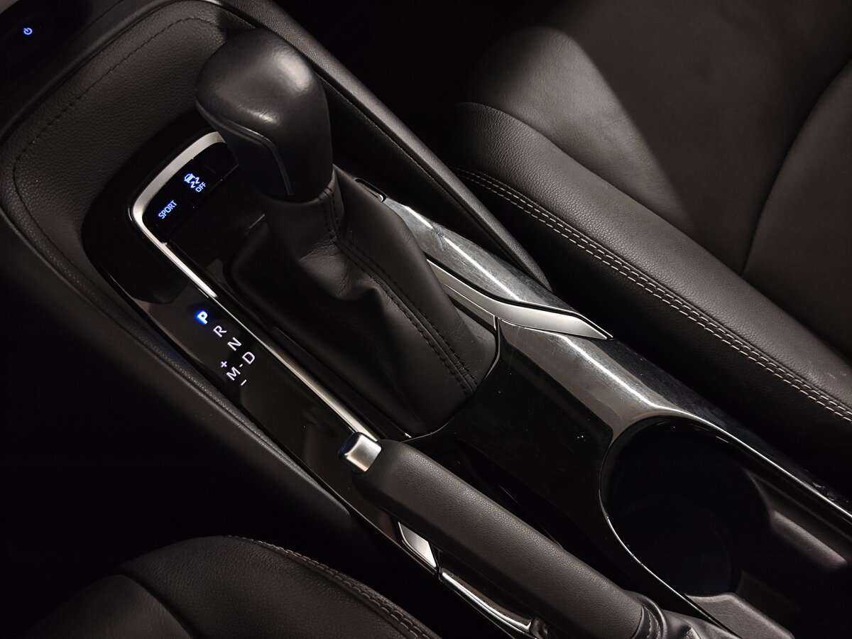 Toyota Corolla с пробегом — 2019 год. Фото: #16