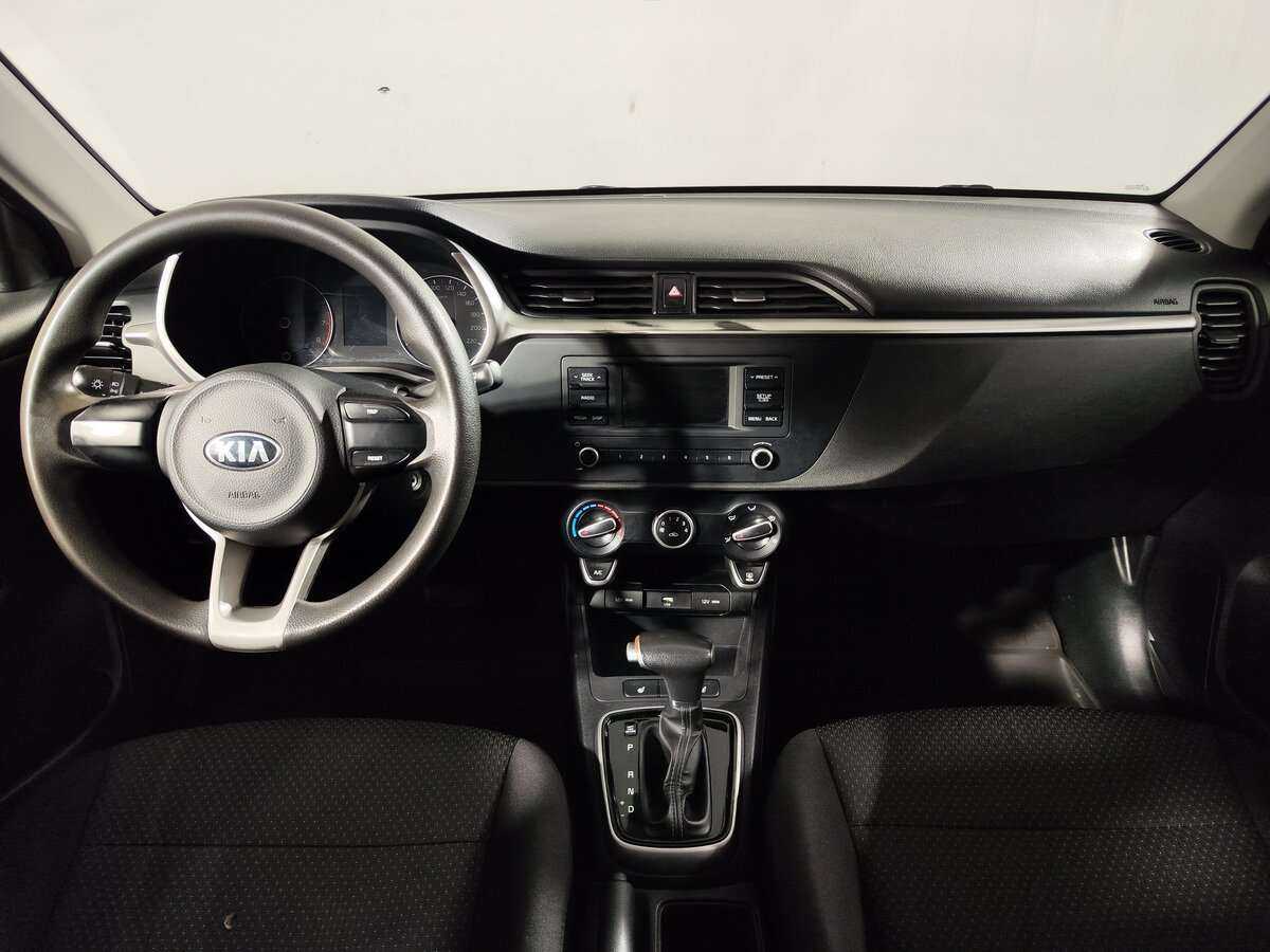 Kia Rio с пробегом — 2021 год. Фото: #10