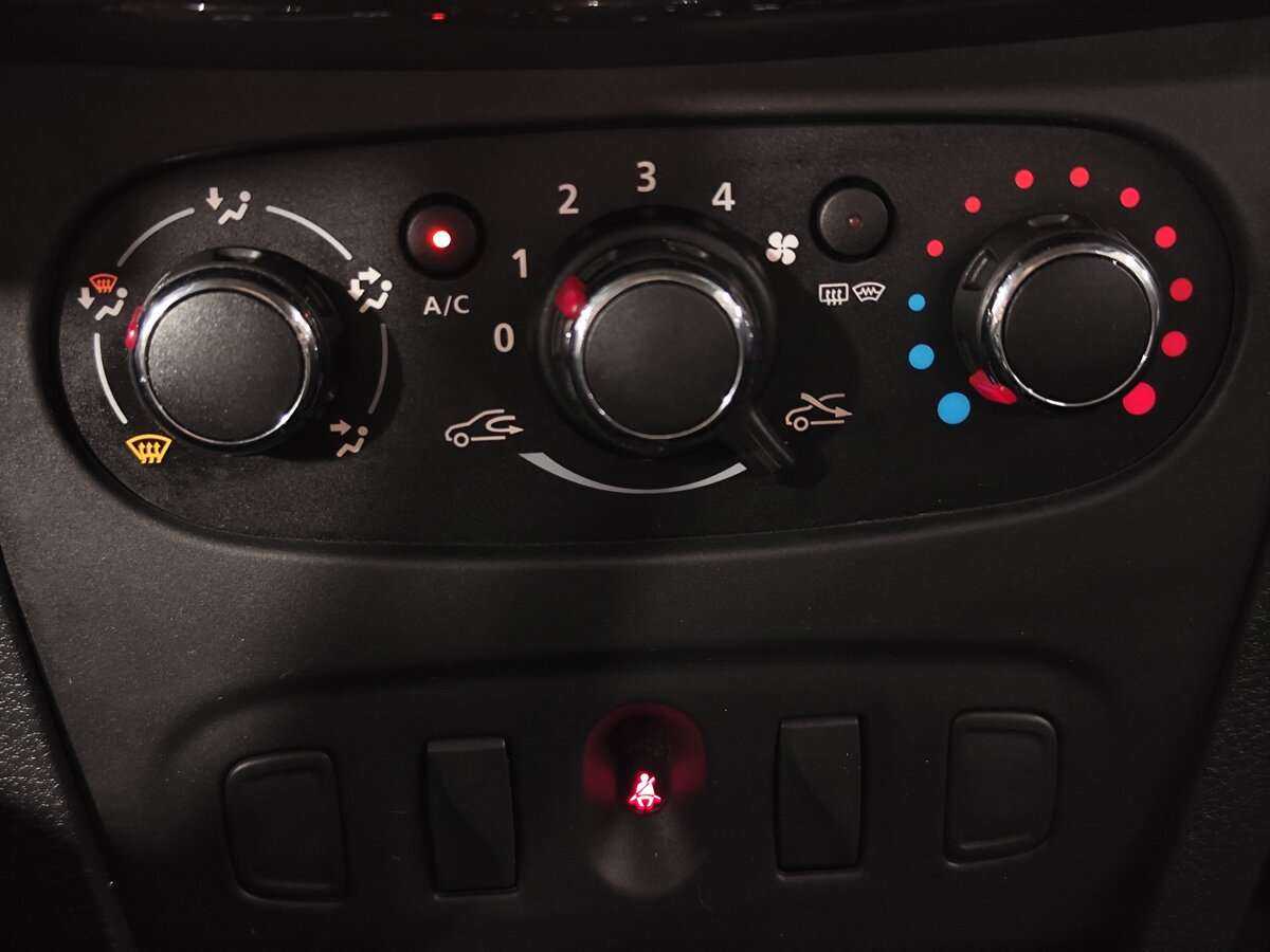 Renault Logan с пробегом — 2019 год. Фото: #13