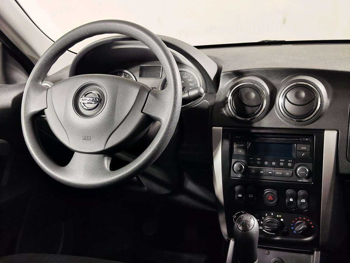 Nissan Almera с пробегом — 2016 год. Фото: #9