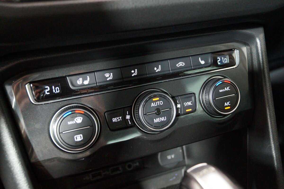 Volkswagen Tiguan с пробегом — 2018 год. Фото: #20