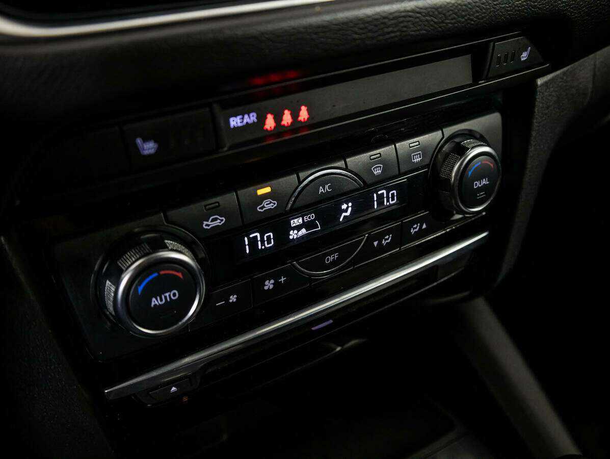 Mazda 6 с пробегом — 2016 год. Фото: #15