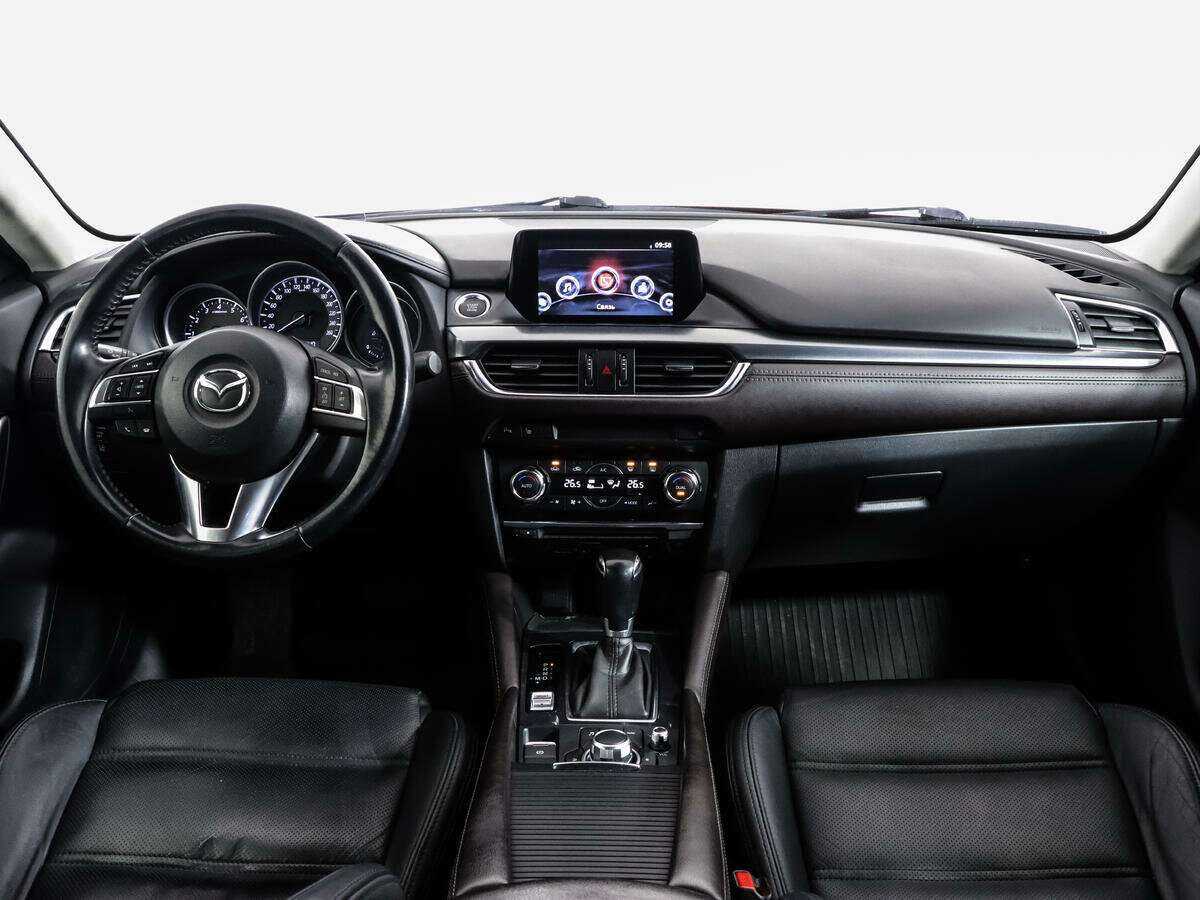 Mazda 6 с пробегом — 2015 год. Фото: #10