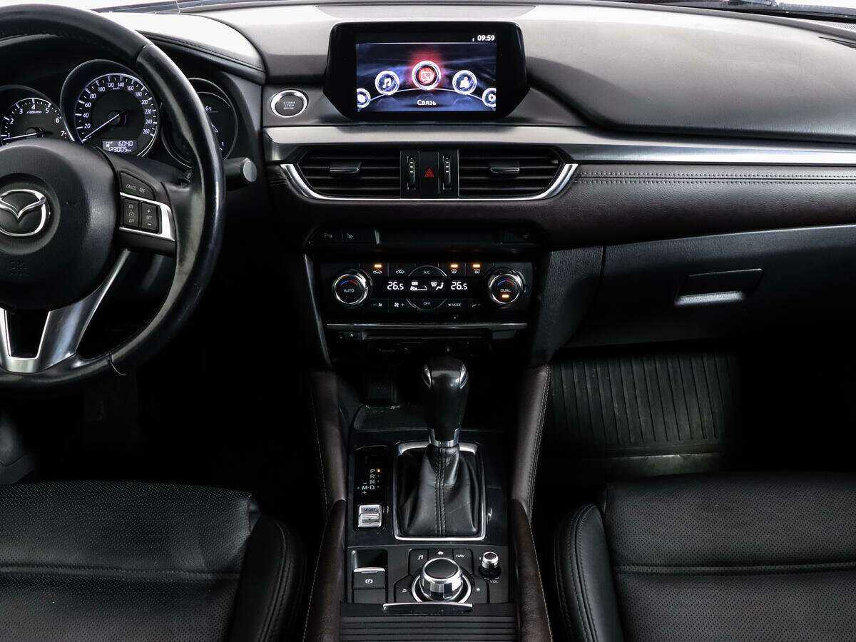 Mazda 6 с пробегом — 2015 год. Фото: #11