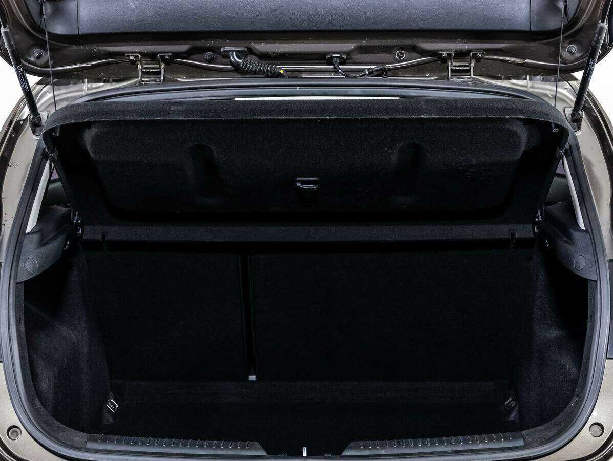 Kia Ceed с пробегом — 2015 год. Фото: #16