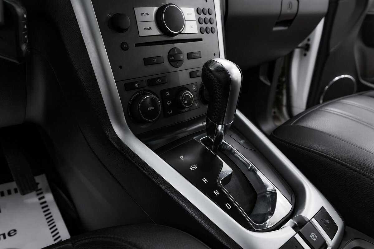 Opel Antara с пробегом — 2015 год. Фото: #11