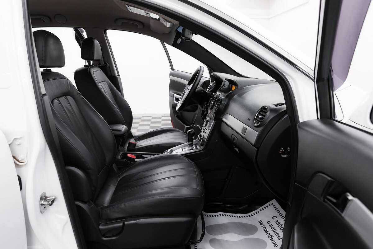 Opel Antara с пробегом — 2015 год. Фото: #12