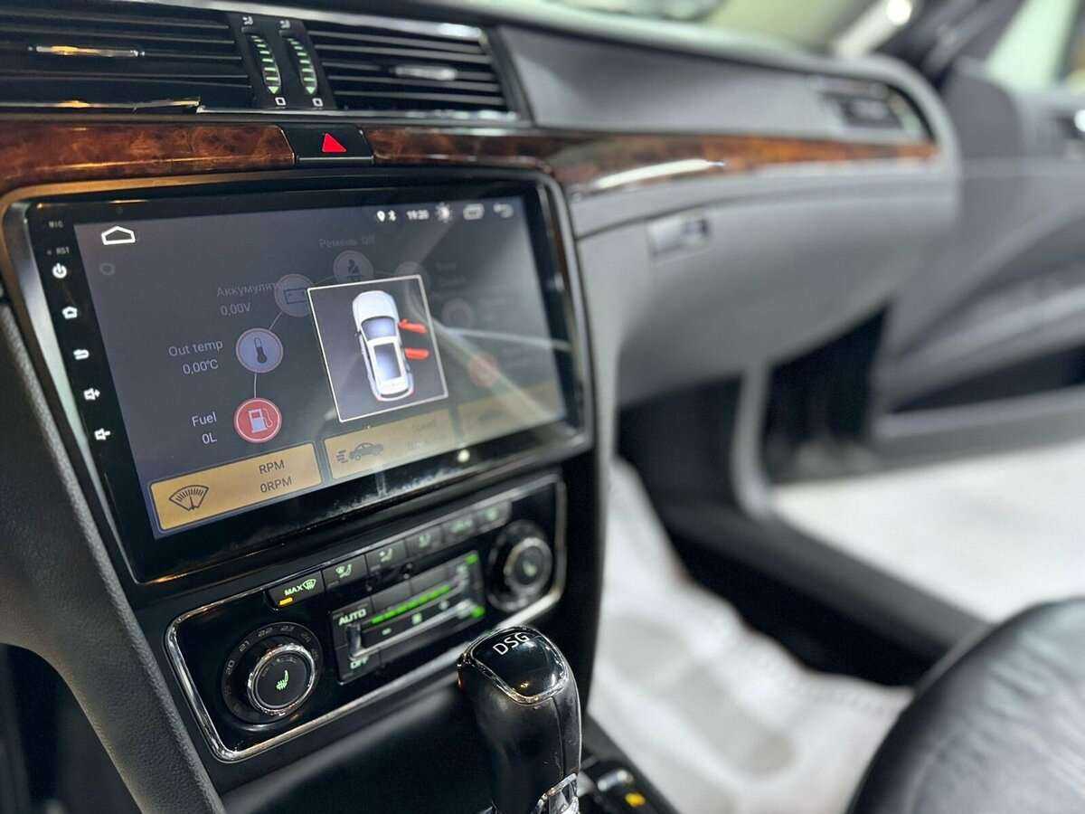 Skoda Superb с пробегом — 2013 год. Фото: #5