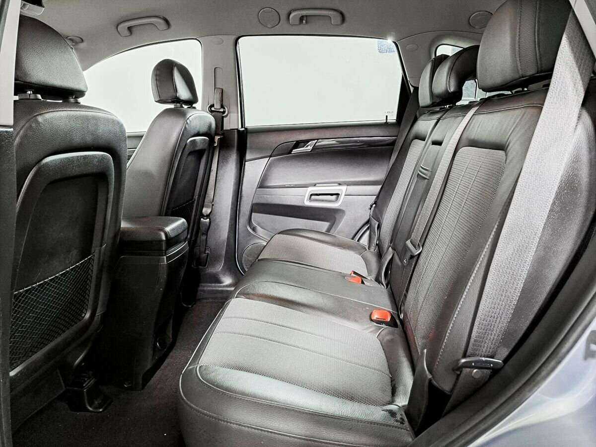 Opel Antara с пробегом — 2013 год. Фото: #5