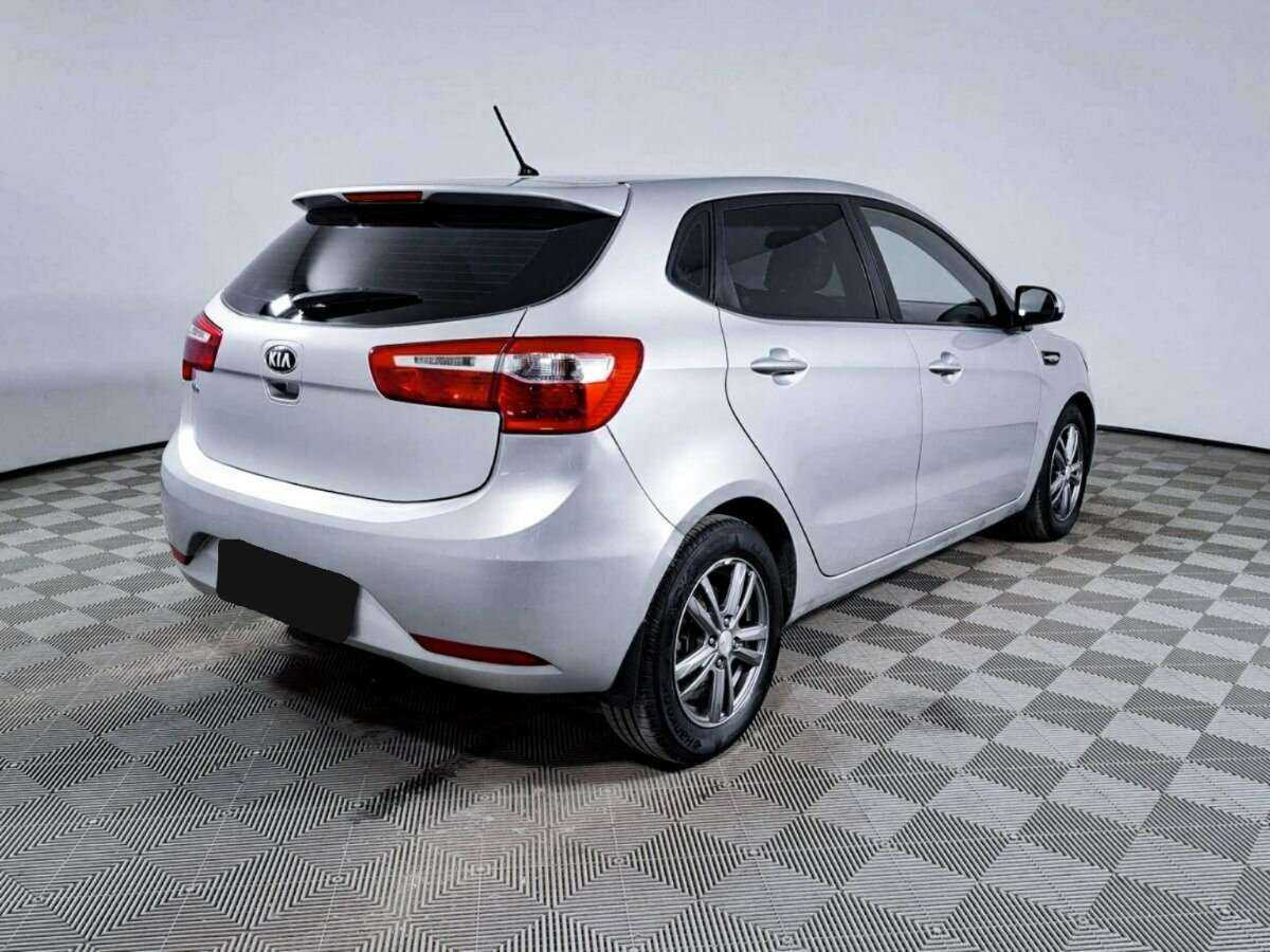 Kia Rio с пробегом — 2013 год. Фото: #4