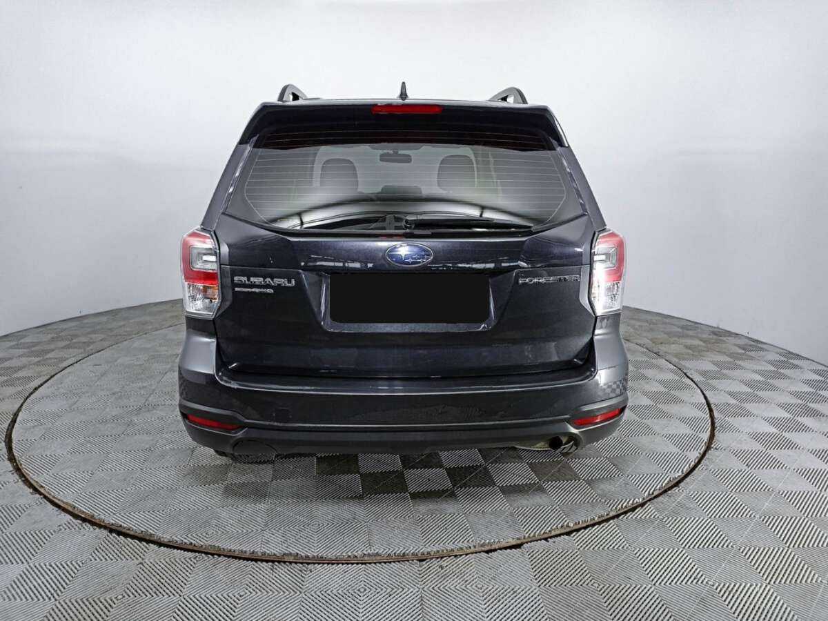 Subaru Forester с пробегом — 2017 год. Фото: #5