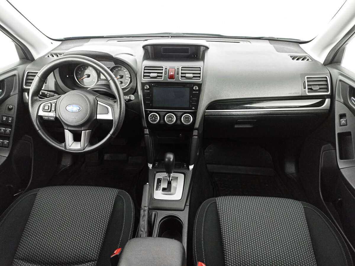 Subaru Forester с пробегом — 2017 год. Фото: #11