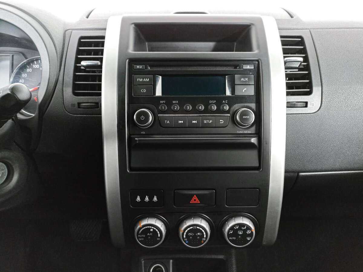 Nissan X-Trail с пробегом — 2013 год. Фото: #10