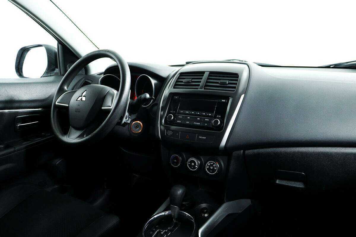 Mitsubishi ASX с пробегом — 2013 год. Фото: #8