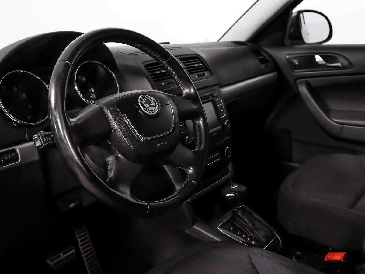 Skoda Yeti с пробегом — 2012 год. Фото: #8