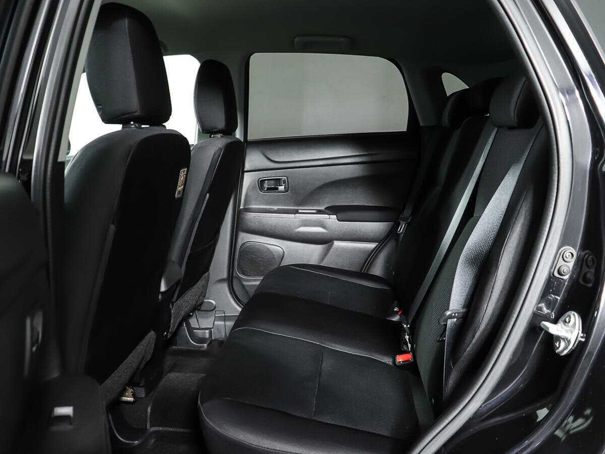 Mitsubishi ASX с пробегом — 2014 год. Фото: #9