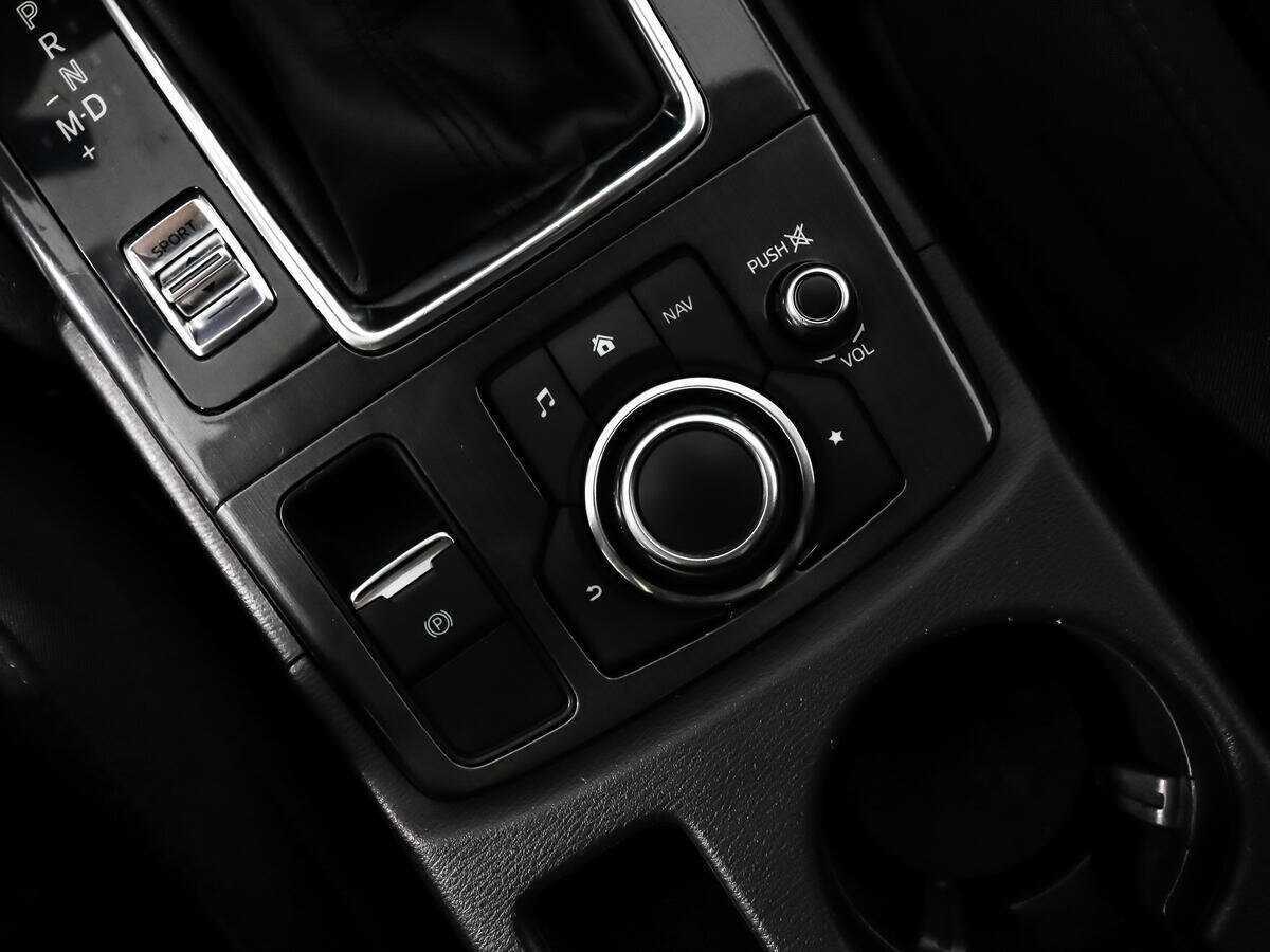 Mazda CX-5 с пробегом — 2015 год. Фото: #10