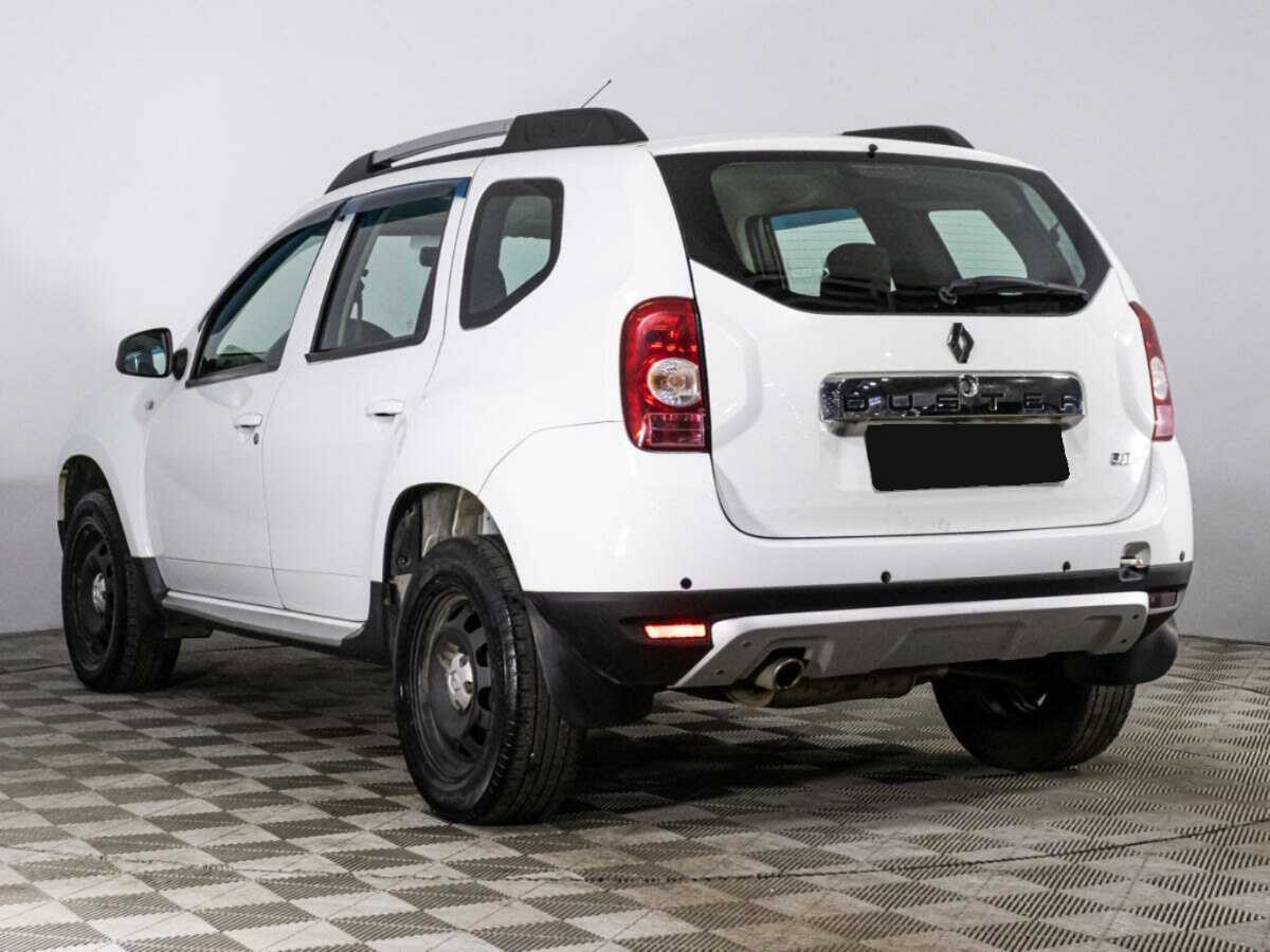 Renault Duster с пробегом — 2015 год. Фото: #6