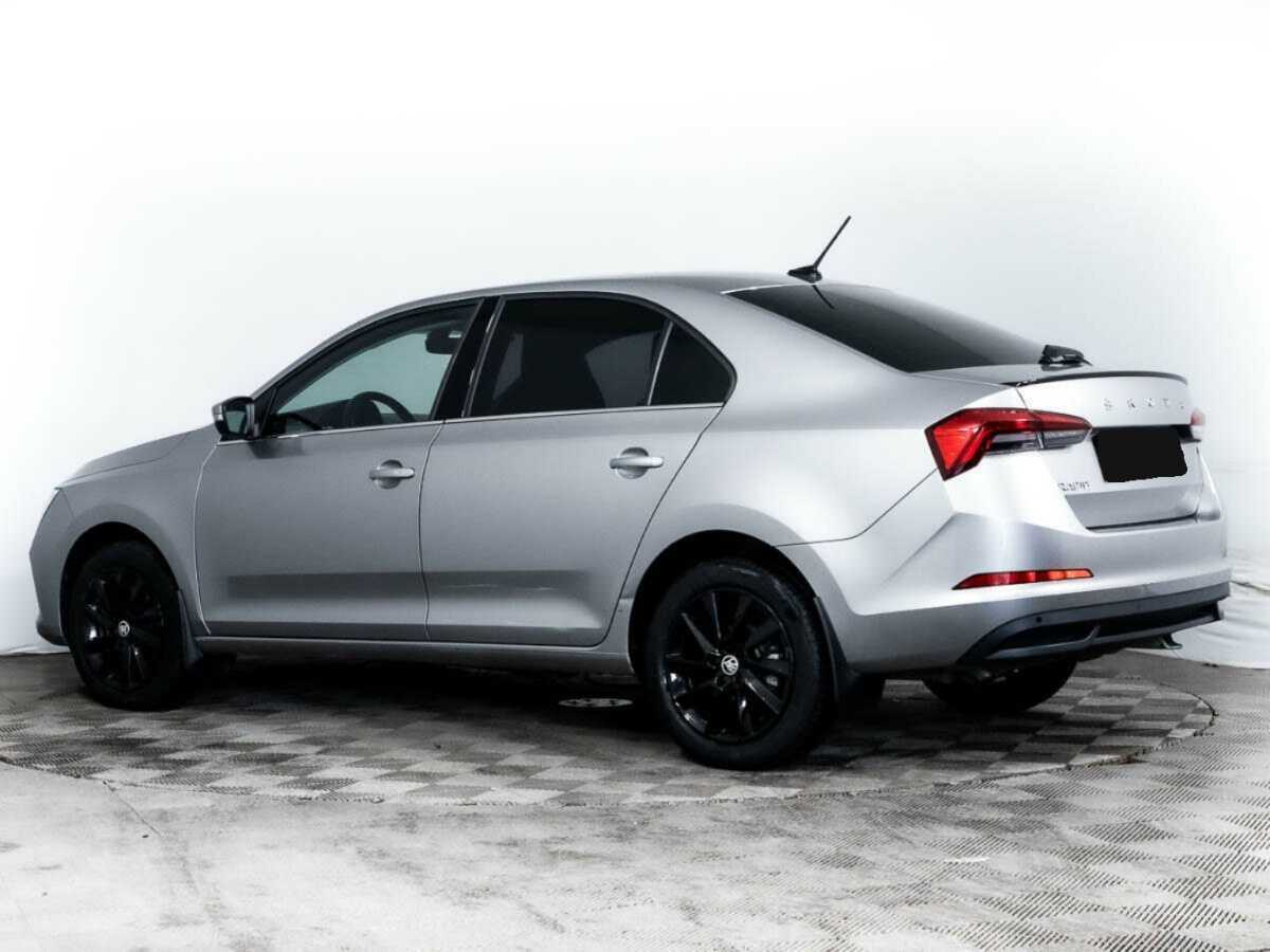 Skoda Rapid с пробегом — 2021 год. Фото: #5