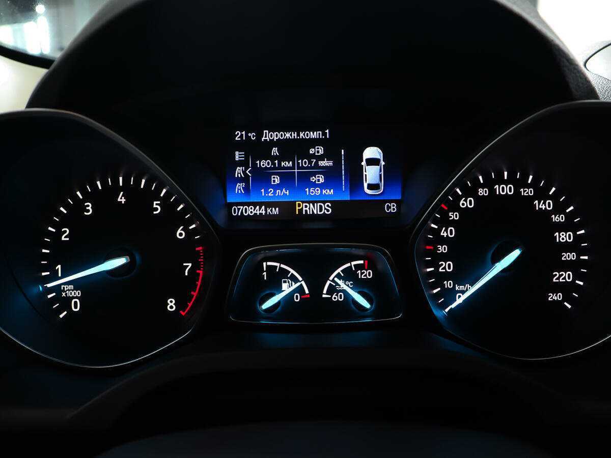 Ford Kuga с пробегом — 2017 год. Фото: #13