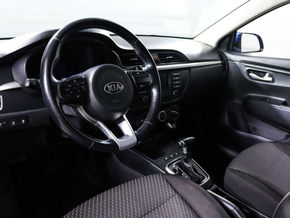 Kia Rio с пробегом — 2018 год. Фото: #11