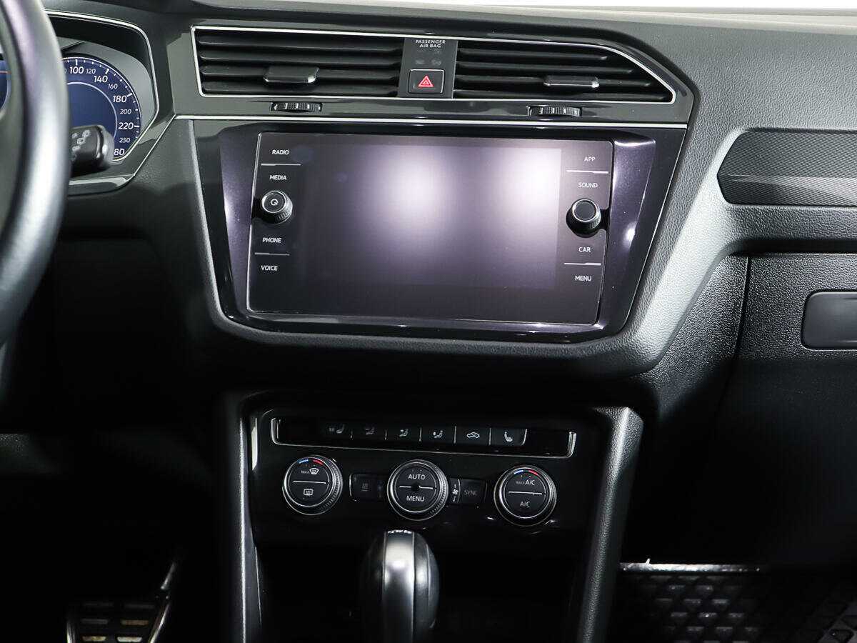 Volkswagen Tiguan с пробегом — 2017 год. Фото: #11