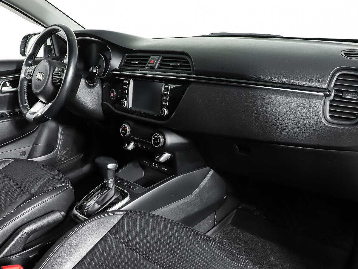 Kia Rio с пробегом — 2018 год. Фото: #8