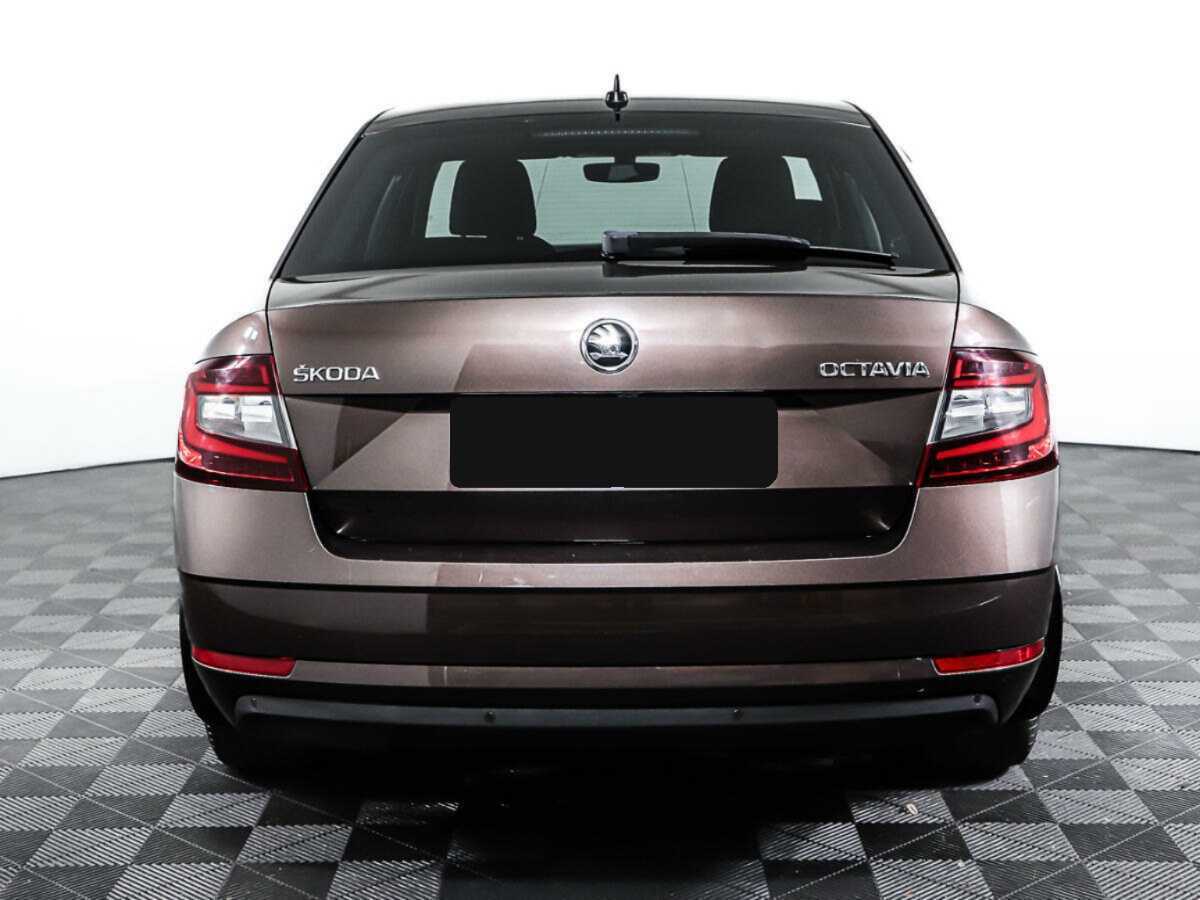 Skoda Octavia с пробегом — 2018 год. Фото: #5