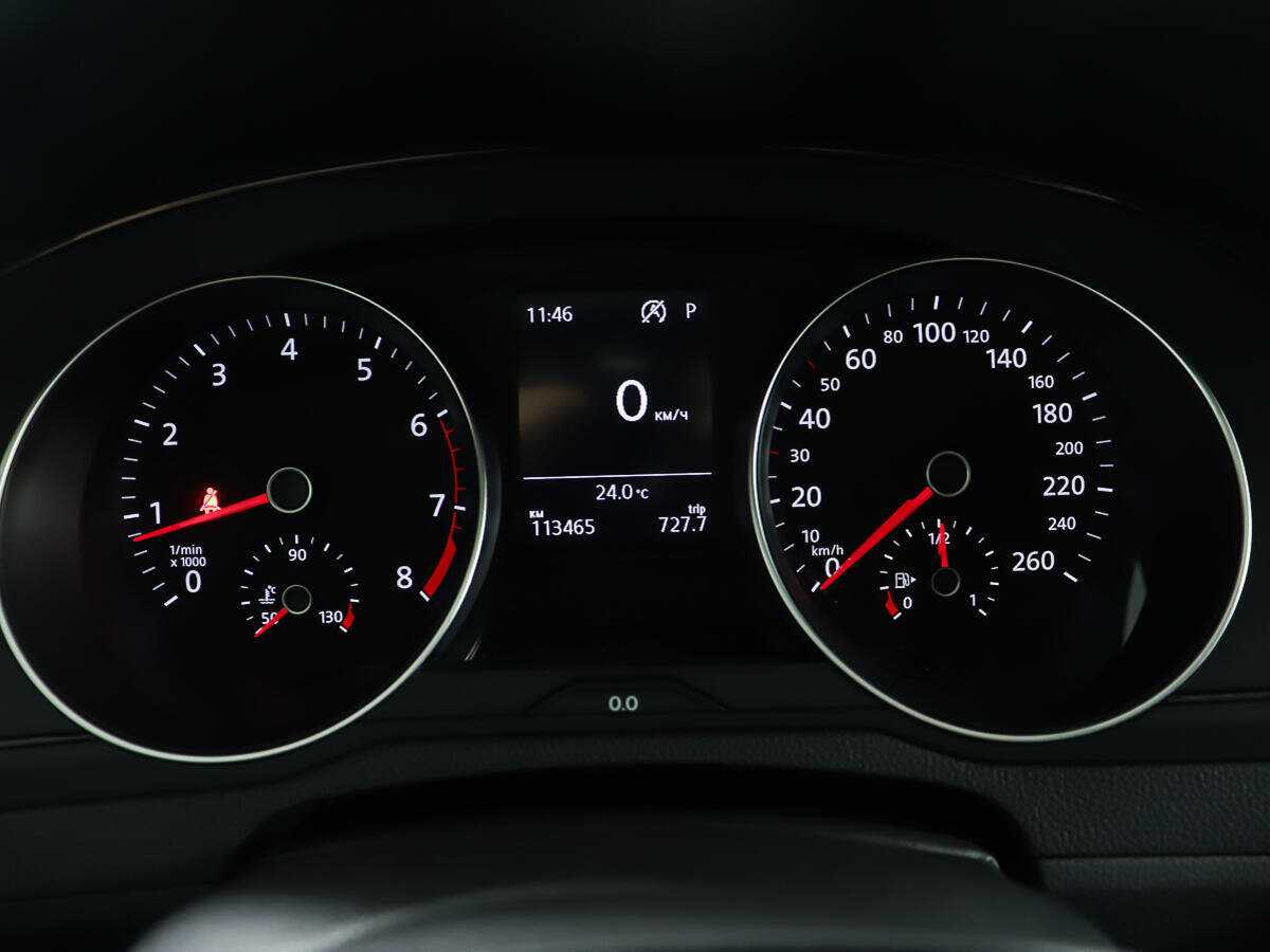 Volkswagen Passat с пробегом — 2017 год. Фото: #14