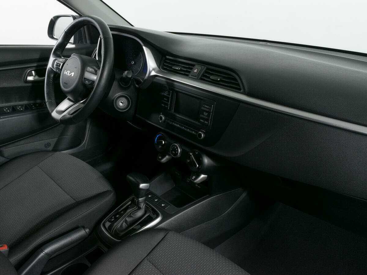 Kia Rio с пробегом — 2022 год. Фото: #8
