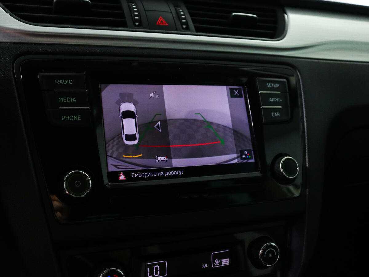 Skoda Rapid с пробегом — 2019 год. Фото: #14