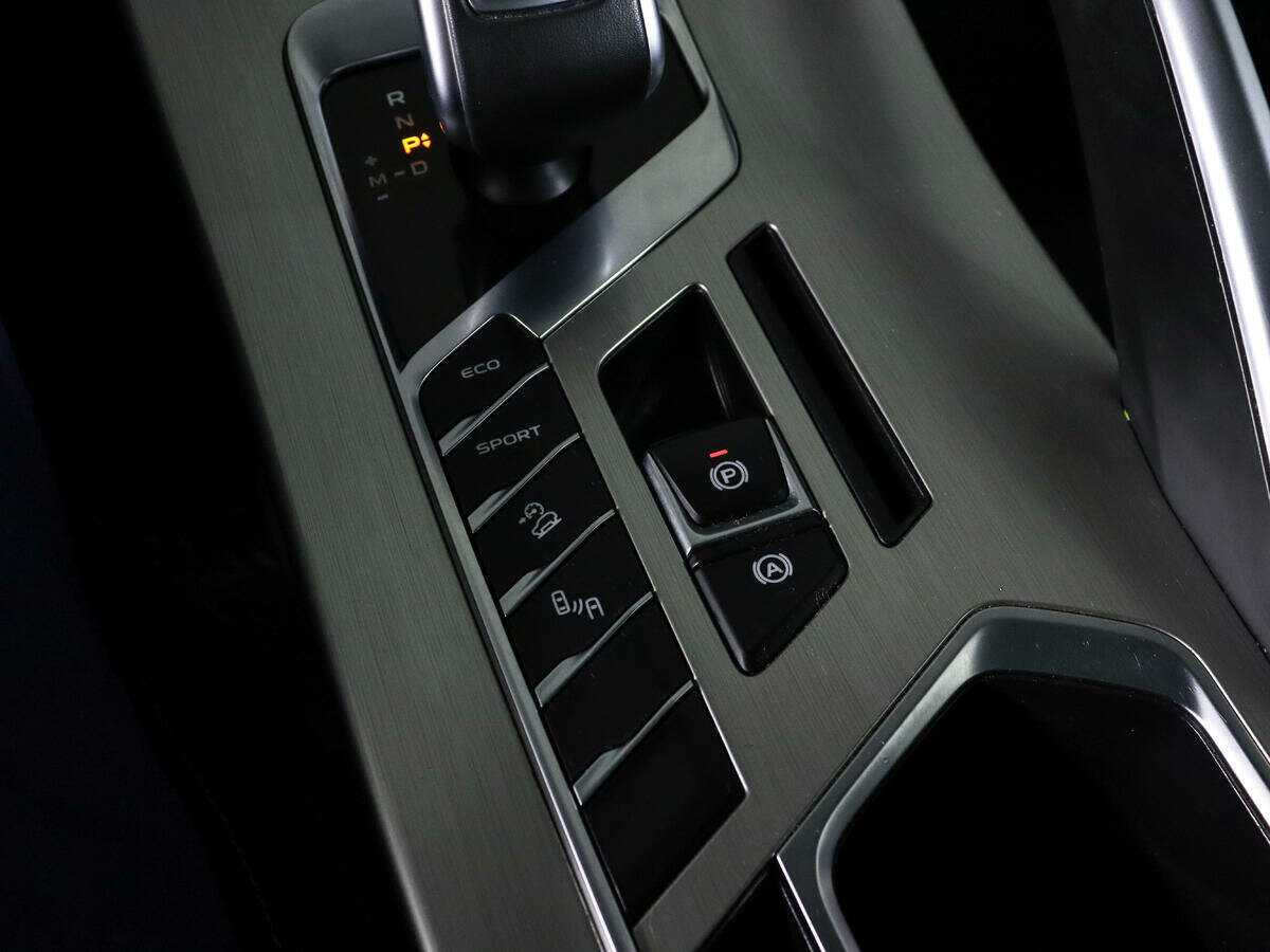 Geely Coolray с пробегом — 2021 год. Фото: #17